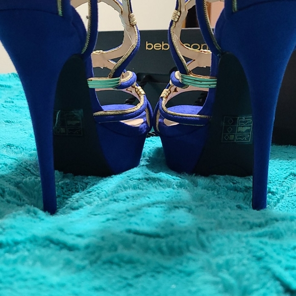 Bebe Blue Heels - Picture 11 of 12
